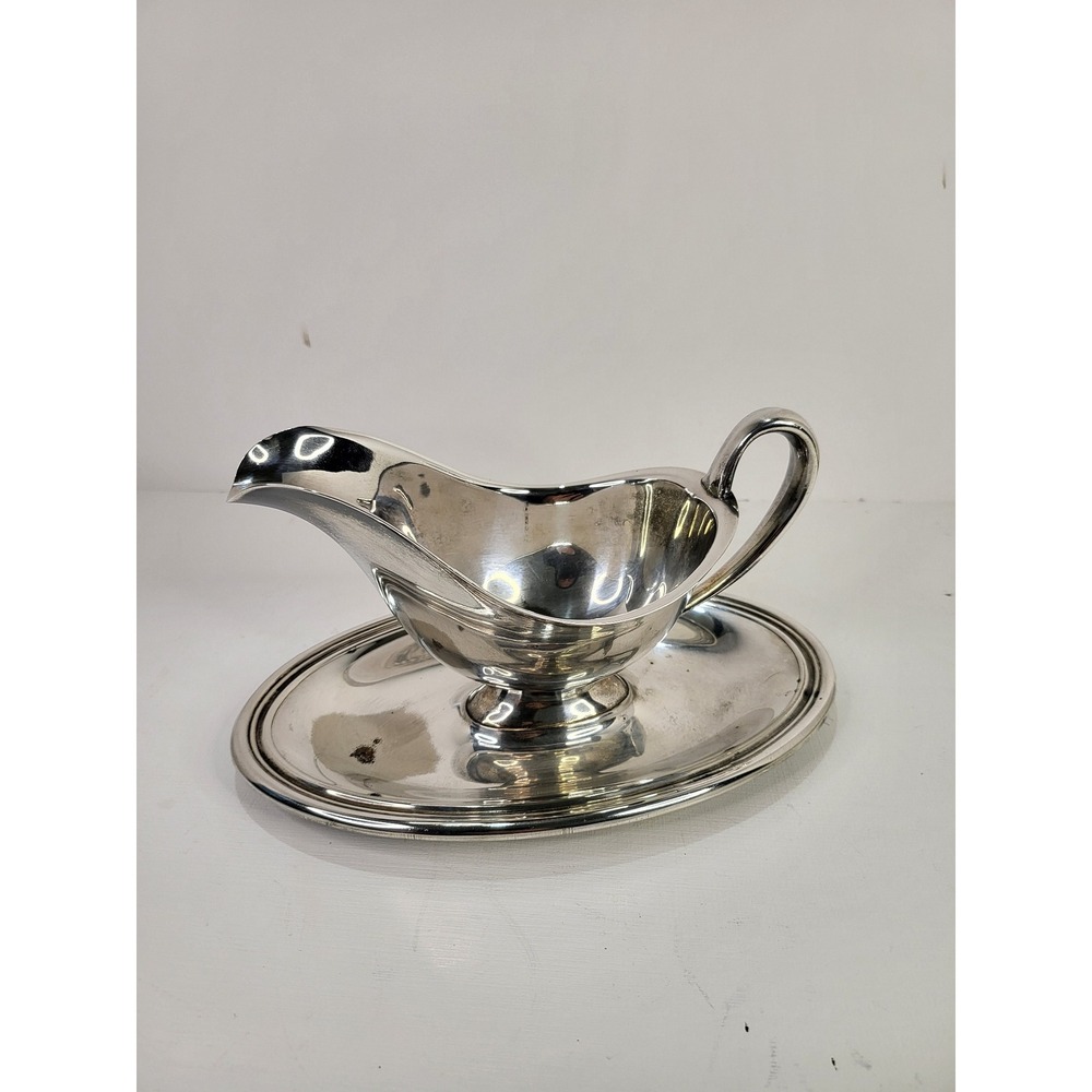 Vintage International Silver Concord Gravy Boat Traditional Tableware
